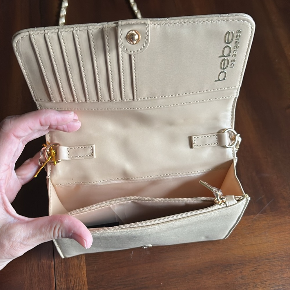 Purse - Picture 4 of 7